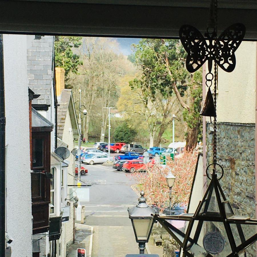 The Art Attic A Stylish Boutique Apartment Builth Wells Buitenkant foto